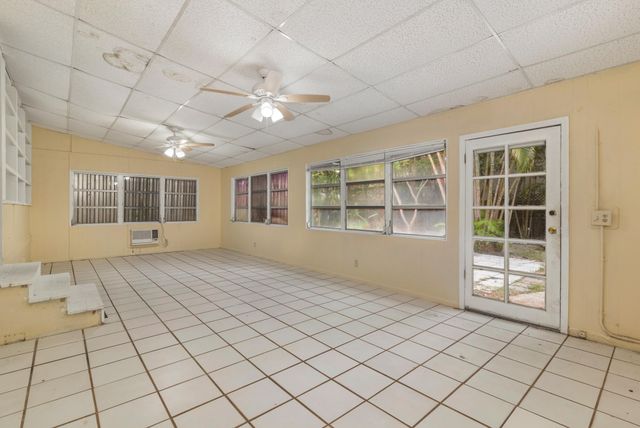 324 Albemarle Road, West Palm Beach, FL 33405