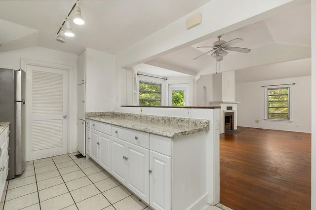 324 Albemarle Road, West Palm Beach, FL 33405