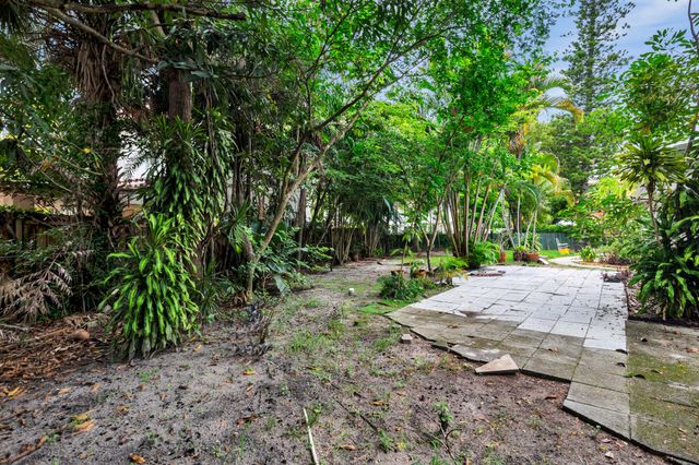 324 Albemarle Road, West Palm Beach, FL 33405