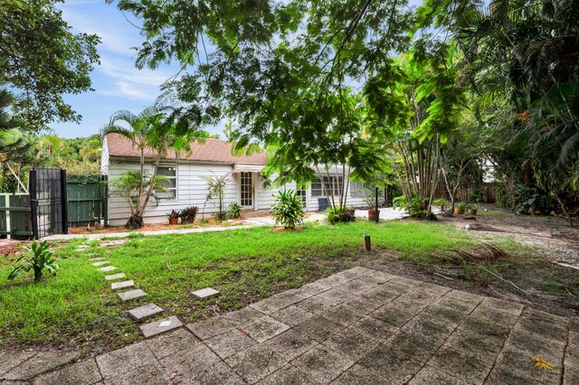 324 Albemarle Road, West Palm Beach, FL 33405