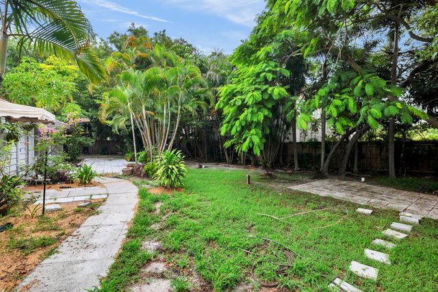 324 Albemarle Road, West Palm Beach, FL 33405