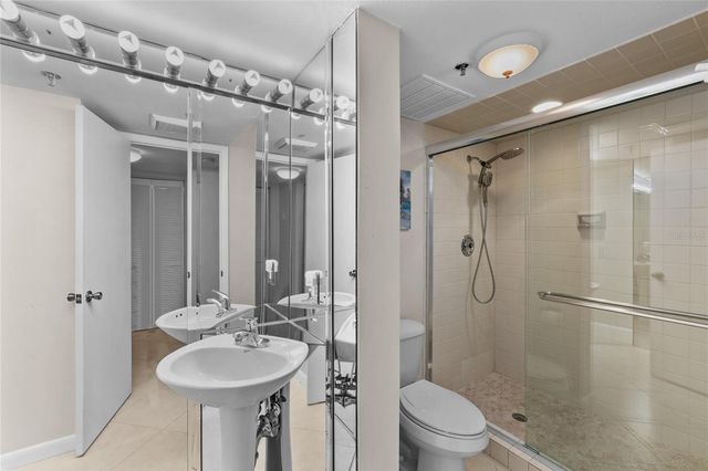 1660 GULF BOULEVARD 807, Clearwater, FL 33767