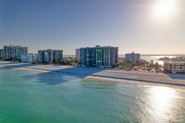 1660 GULF BOULEVARD 807, Clearwater, FL 33767