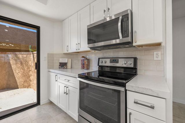 48641 Palo Verde Court, Palm Desert, CA 92260