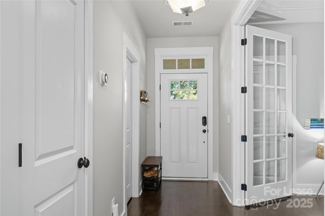 2316 Double Oaks Road, Charlotte, NC 28206