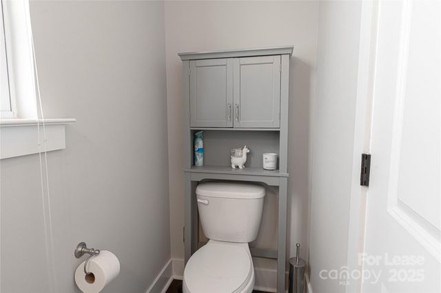 2316 Double Oaks Road, Charlotte, NC 28206