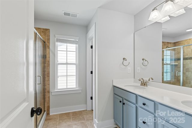 2316 Double Oaks Road, Charlotte, NC 28206