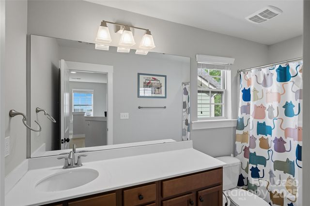 2316 Double Oaks Road, Charlotte, NC 28206