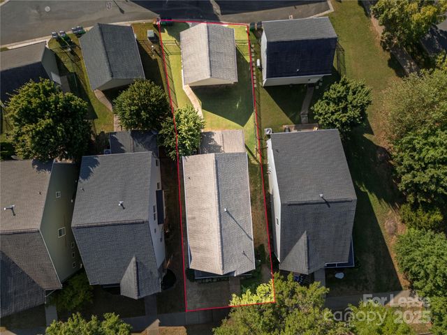 2316 Double Oaks Road, Charlotte, NC 28206