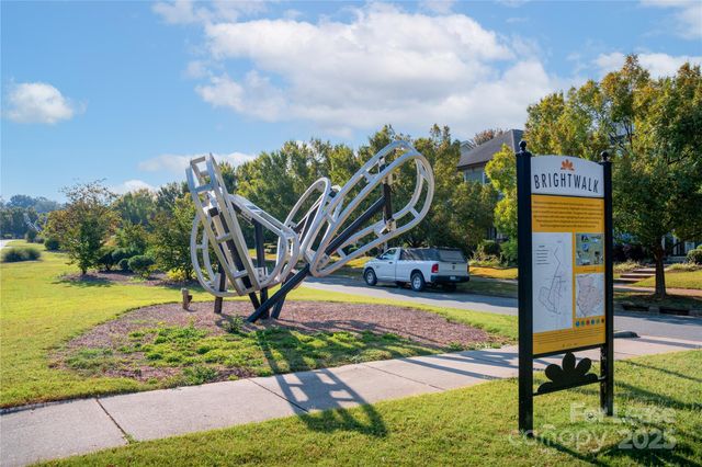 2316 Double Oaks Road, Charlotte, NC 28206