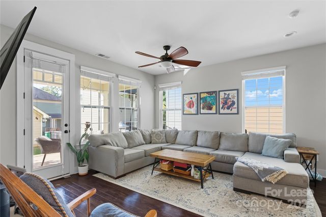 2316 Double Oaks Road, Charlotte, NC 28206