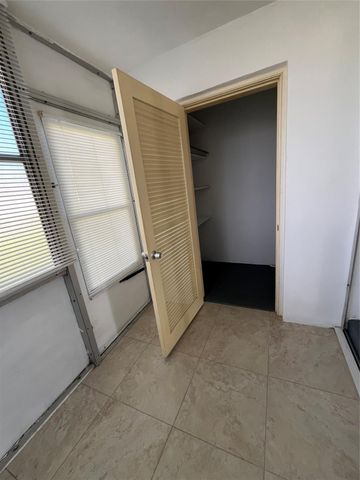 2868 Ashley Dr C, West Palm Beach, FL 33415