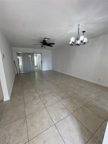 2868 Ashley Dr C, West Palm Beach, FL 33415
