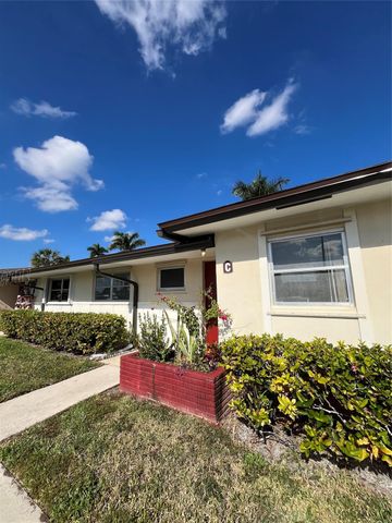 2868 Ashley Dr C, West Palm Beach, FL 33415