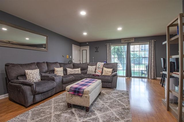 7000 Oconnell Drive 103, Chicago Ridge, IL 60415