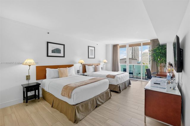 2889 Mcfarlane Rd 1001, Miami, FL 33133