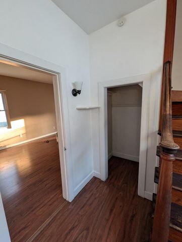 903 S Monroe Street, Bay City, MI 48708