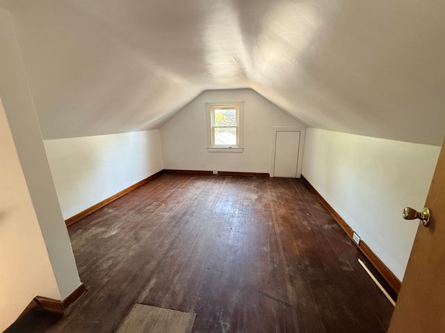 903 S Monroe Street, Bay City, MI 48708