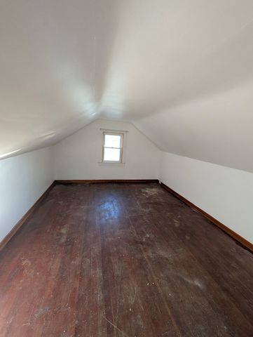 903 S Monroe Street, Bay City, MI 48708
