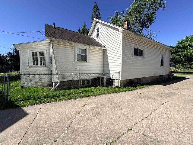 903 S Monroe Street, Bay City, MI 48708