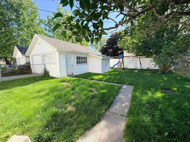 903 S Monroe Street, Bay City, MI 48708