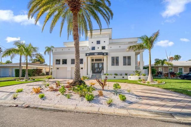 42 MIDWAY ISLAND, Clearwater, FL 33767