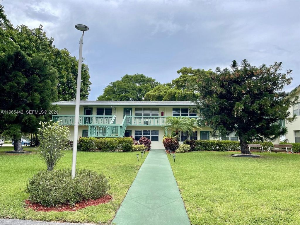 118 Upminster E 118, Deerfield Beach, FL 33442