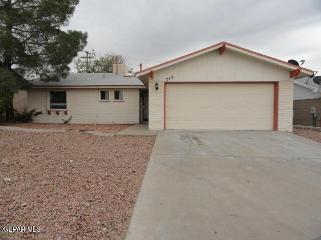712 ARREDONDO Drive, El Paso, TX 79912