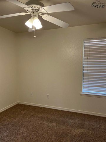 5423 FLO DRIVE, Wichita Falls, TX 76302