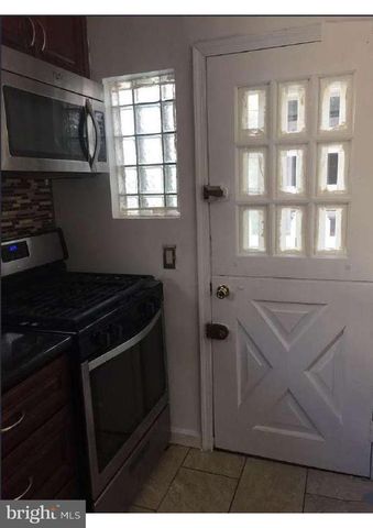 2643 S 10TH ST, Philadelphia, PA 19148