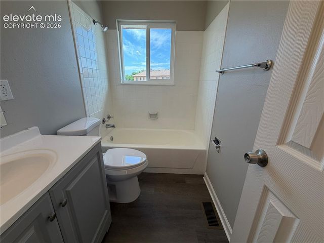 3075 Starlight Circle, Colorado Springs, CO 80916