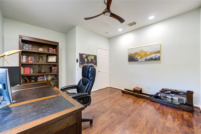 3211 Hickory Grove Lane, Pearland, TX 77584