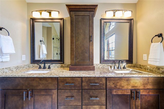 3211 Hickory Grove Lane, Pearland, TX 77584