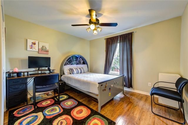 3211 Hickory Grove Lane, Pearland, TX 77584