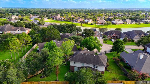 3211 Hickory Grove Lane, Pearland, TX 77584