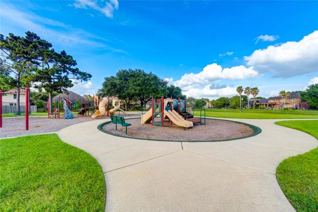 3211 Hickory Grove Lane, Pearland, TX 77584