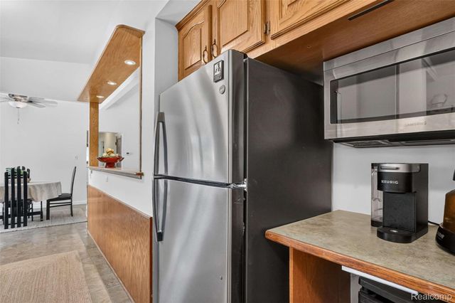 8144 Kenwick Drive, White Lake Charter Township, MI 48386