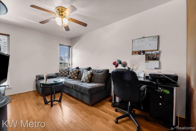 25333 Greenbrooke Drive, Southfield, MI 48033