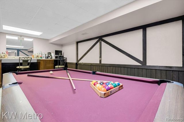25333 Greenbrooke Drive, Southfield, MI 48033