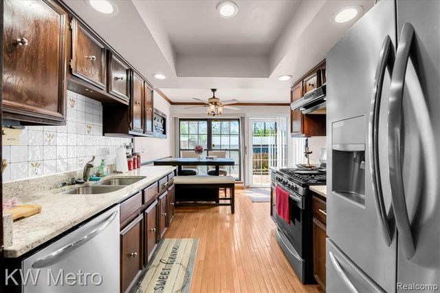 25333 Greenbrooke Drive, Southfield, MI 48033