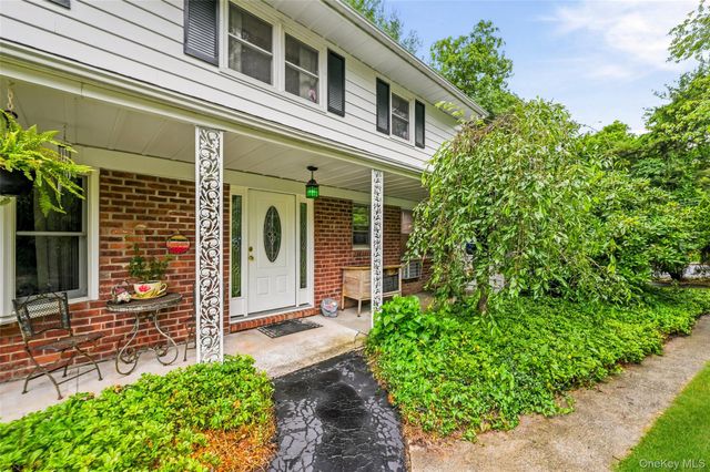 2590 Darnley Place, Yorktown Heights, NY 10598
