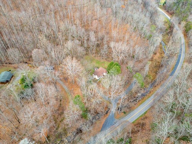 8122 Rich Patch RD, Covington, VA 24426