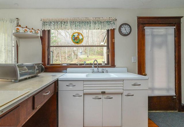 8122 Rich Patch RD, Covington, VA 24426