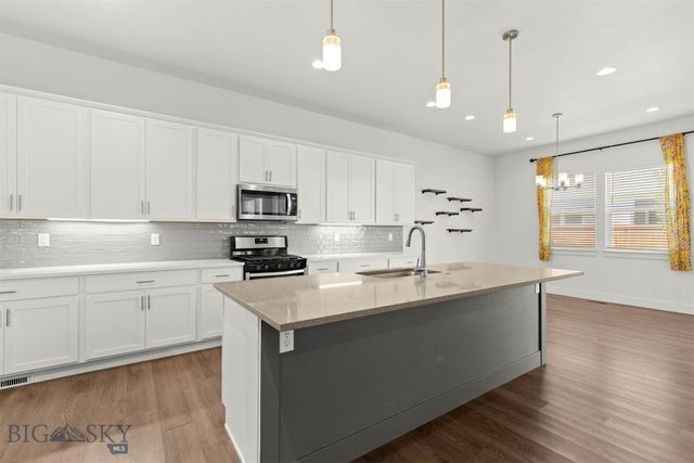 1705 Wyatt Earp Court, Belgrade, MT 59714