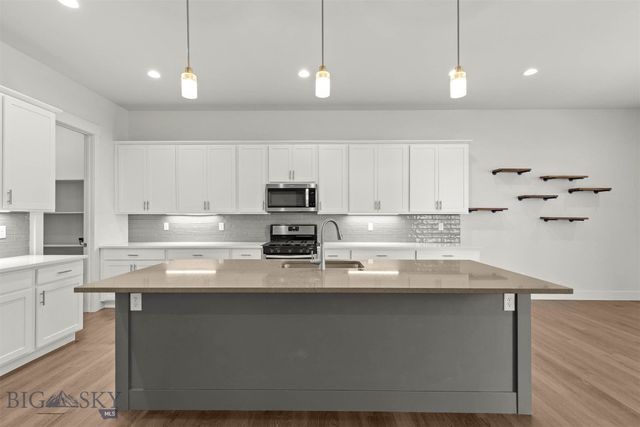 1705 Wyatt Earp Court, Belgrade, MT 59714