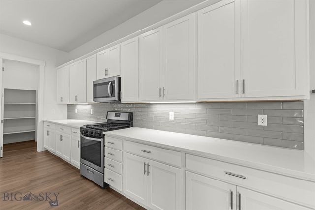 1705 Wyatt Earp Court, Belgrade, MT 59714