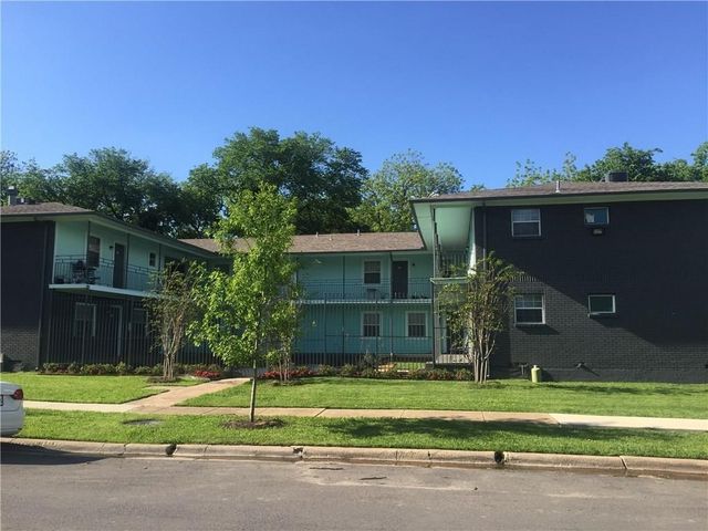 701 Elsbeth Street 201, Dallas, TX 75208