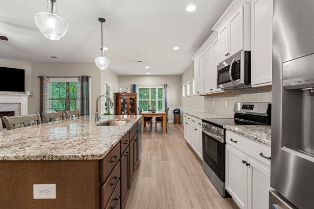 235 Meadowlark Drive, Smiths Station, AL 36877