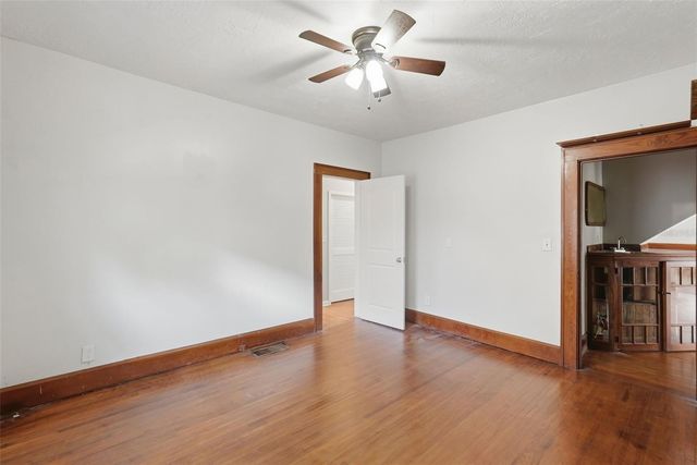 4227 2ND AVENUE N, St Petersburg, FL 33713