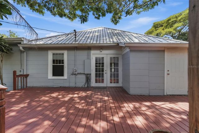 4227 2ND AVENUE N, St Petersburg, FL 33713